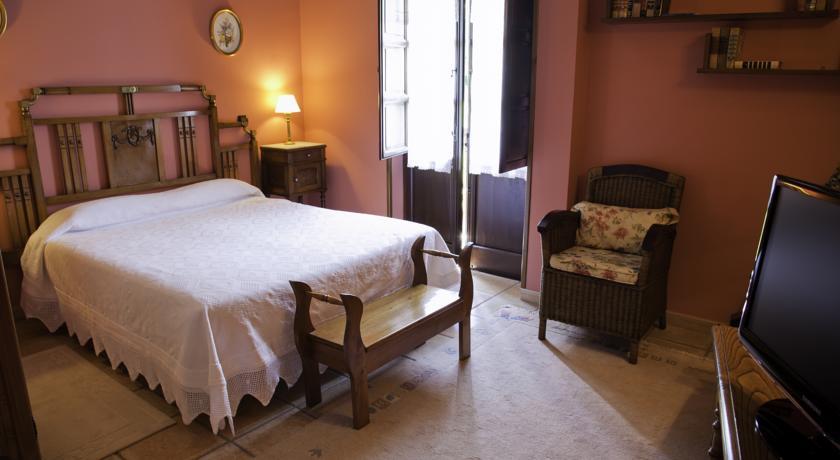 Posada San Tirso Tonanes Room photo